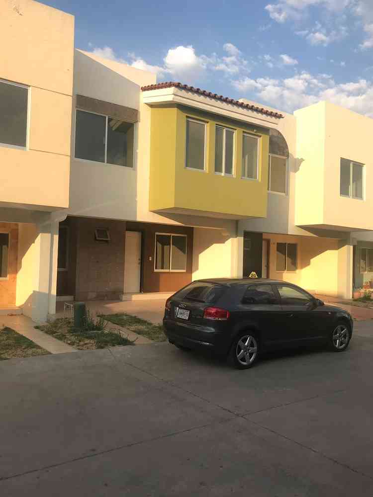 casa en venta calle industria electrica la tijera tlajomulco de zuniga jalisco p4ASD8T